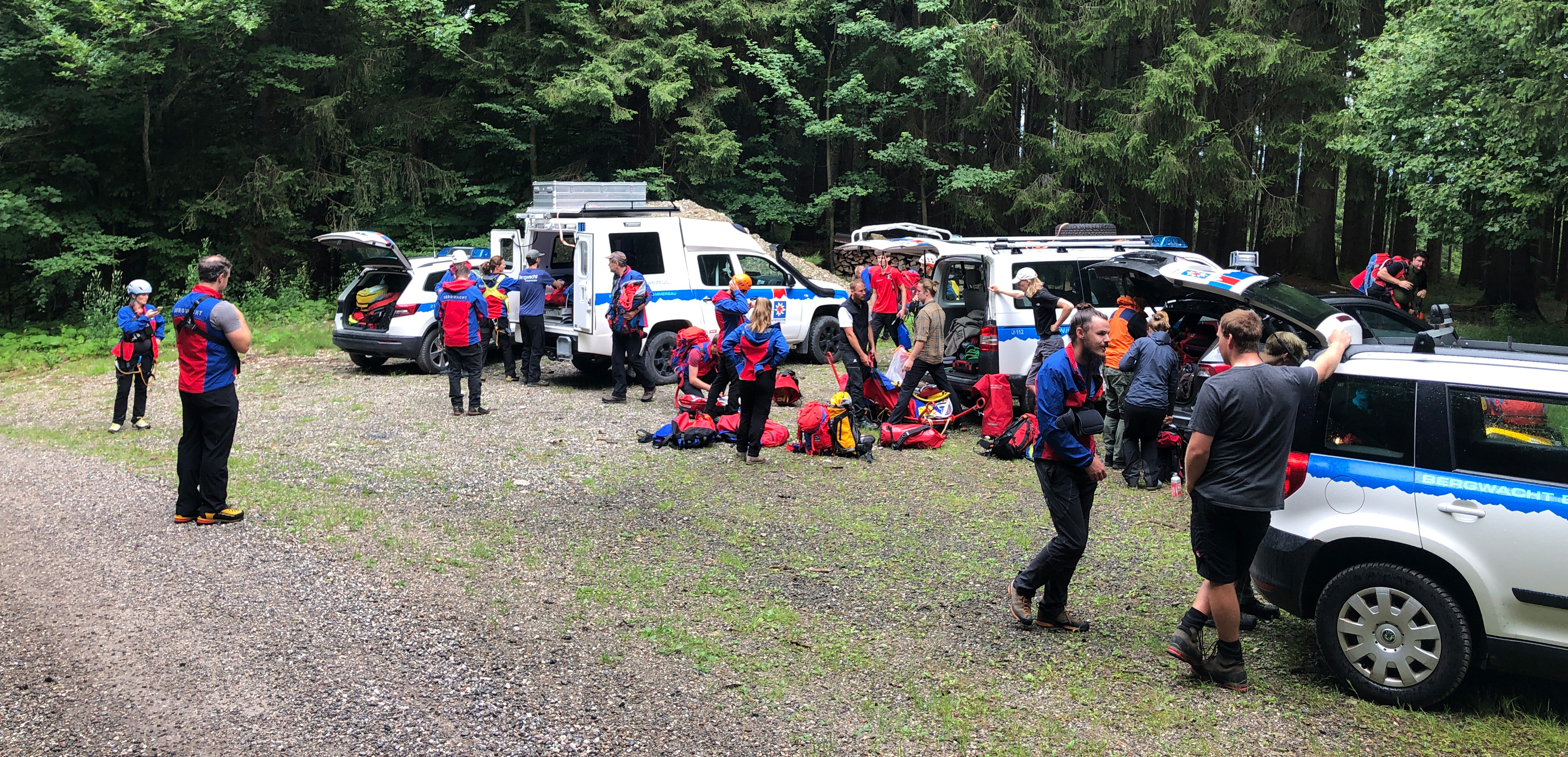 Gruppenfoto der Bereitschaftsmitglieder Bad Kohlgrub, Unterammergau und Oberammergau